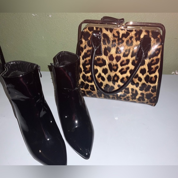 Olivia+Kate black glossy booties size 11 and lepard large hand bag - Picture 5 of 9